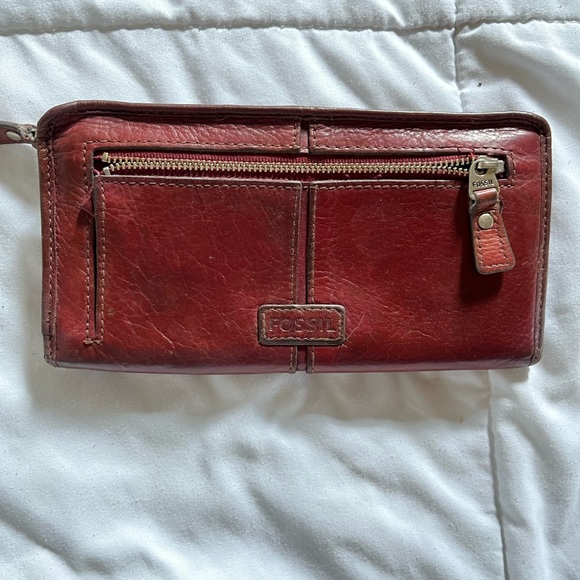 Vintage Red Fossil Wallet - Picture 4 of 4